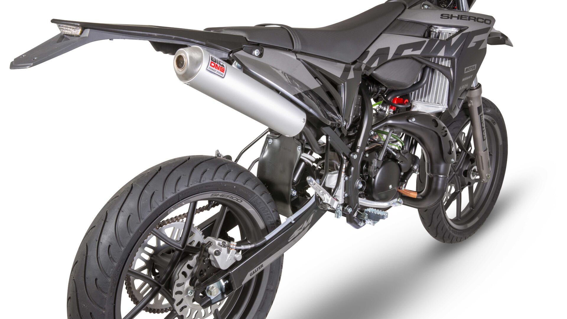  BKS SELLERIE - Housse de Selle Moto 50cc Evo Black - Sherco  SM-R/Sherco SM-RS/Sherco SE-R/Sherco SE-RS - Version Supermotard (SM) &  Enduro - Modèles Depuis 2013 - Violet